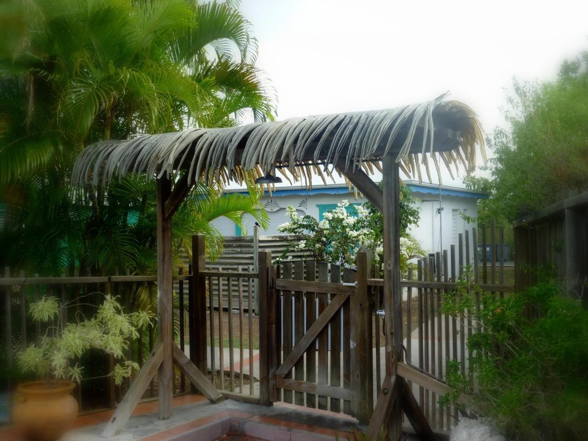 Bungalow La Papaye Bleue Residence Acces Piscine & Plage Saint-Francois  Dış mekan fotoğraf