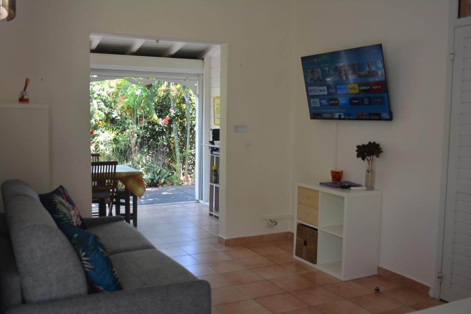 Bungalow La Papaye Bleue Residence Acces Piscine & Plage Saint-Francois  Dış mekan fotoğraf